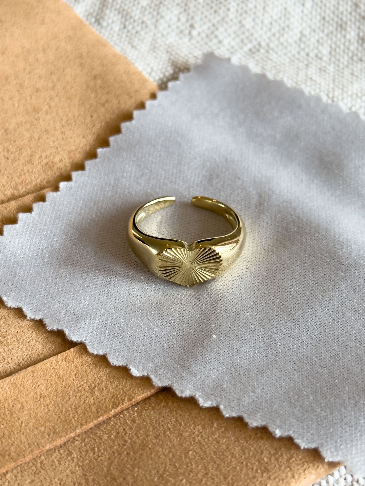 Ring Gold 3
