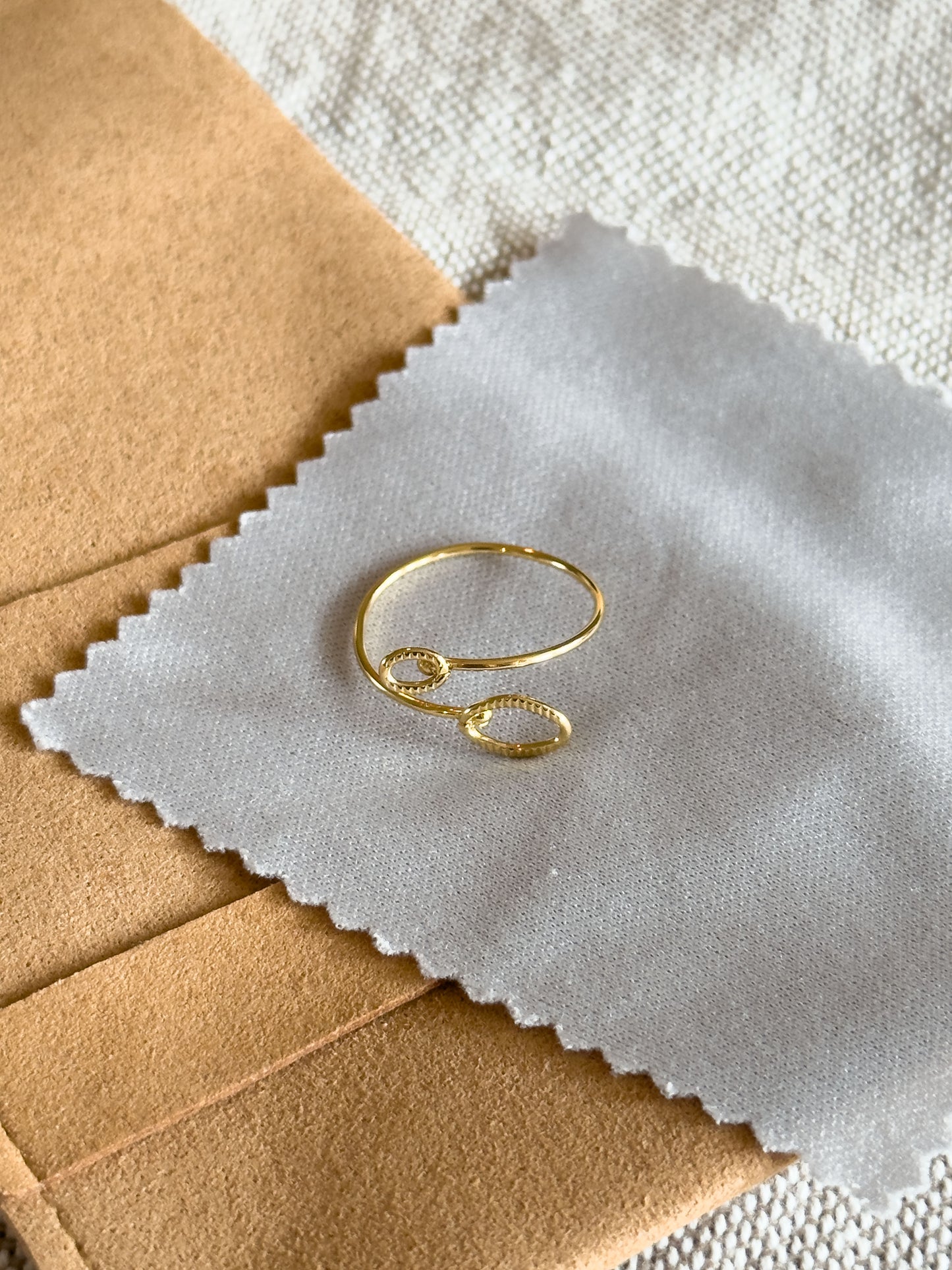 Ring Gold 6