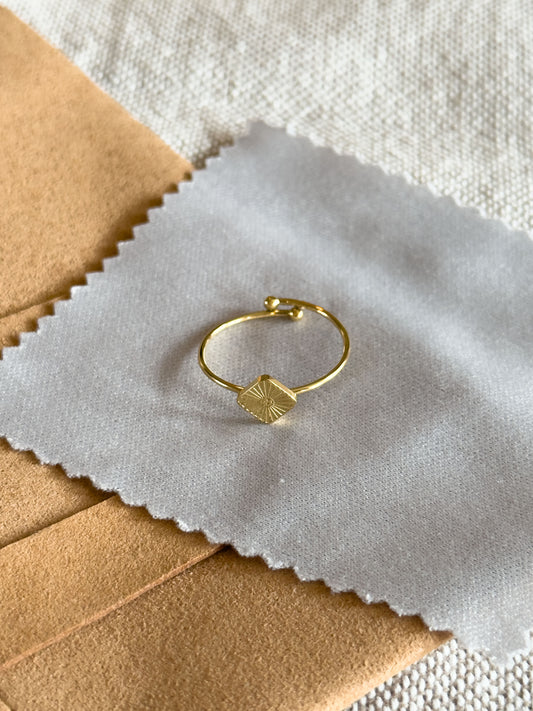 Ring Gold 28